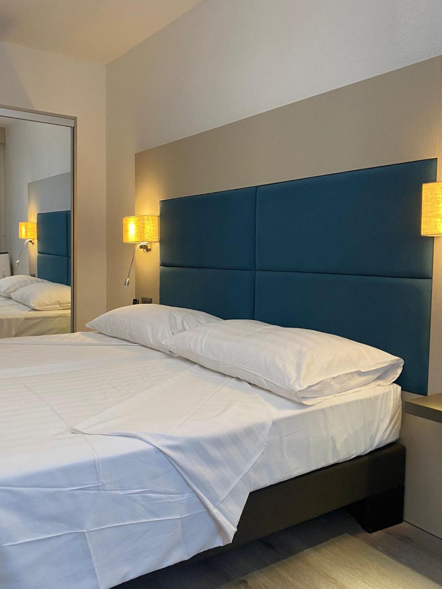 Hotel Admiral Geneva Bagian luar foto