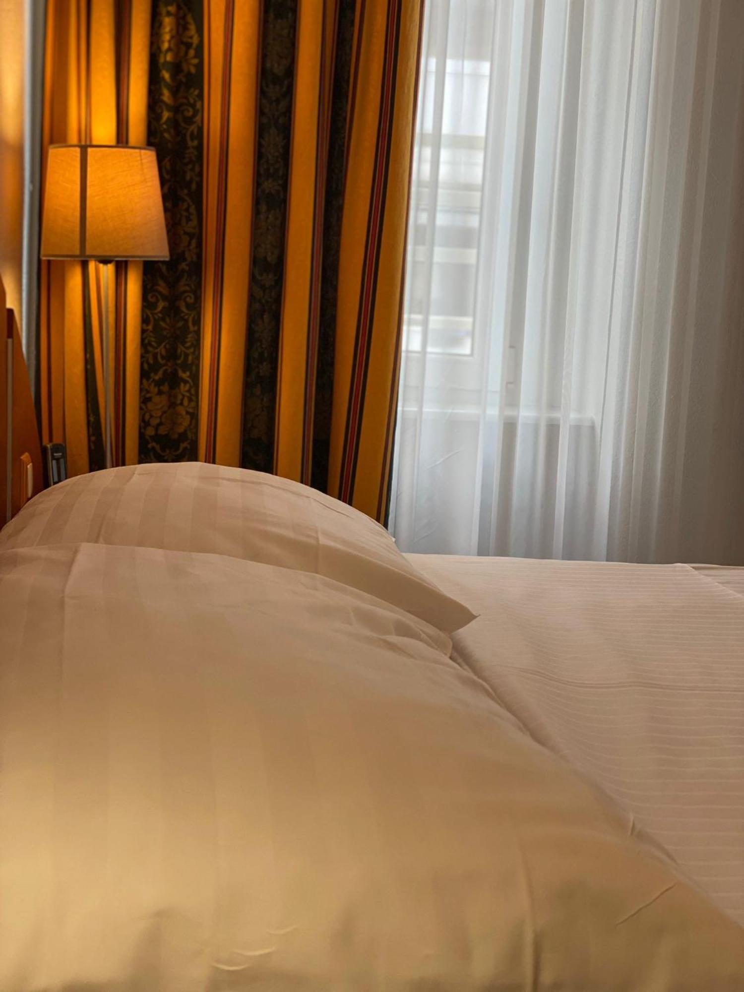 Hotel Admiral Geneva Bagian luar foto