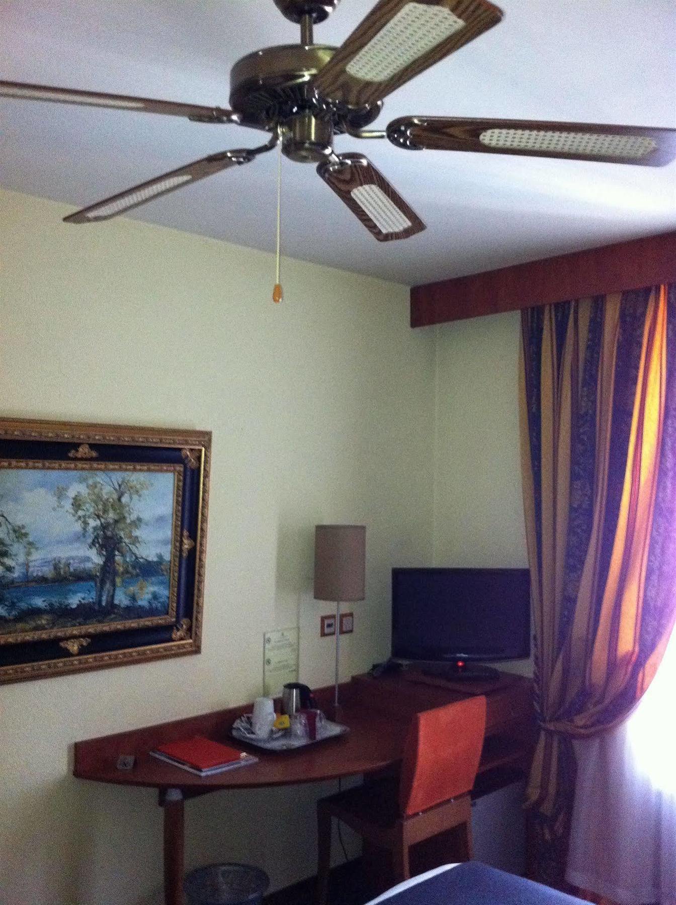 Hotel Admiral Geneva Bagian luar foto