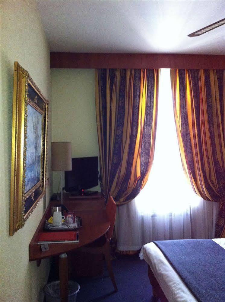 Hotel Admiral Geneva Bagian luar foto